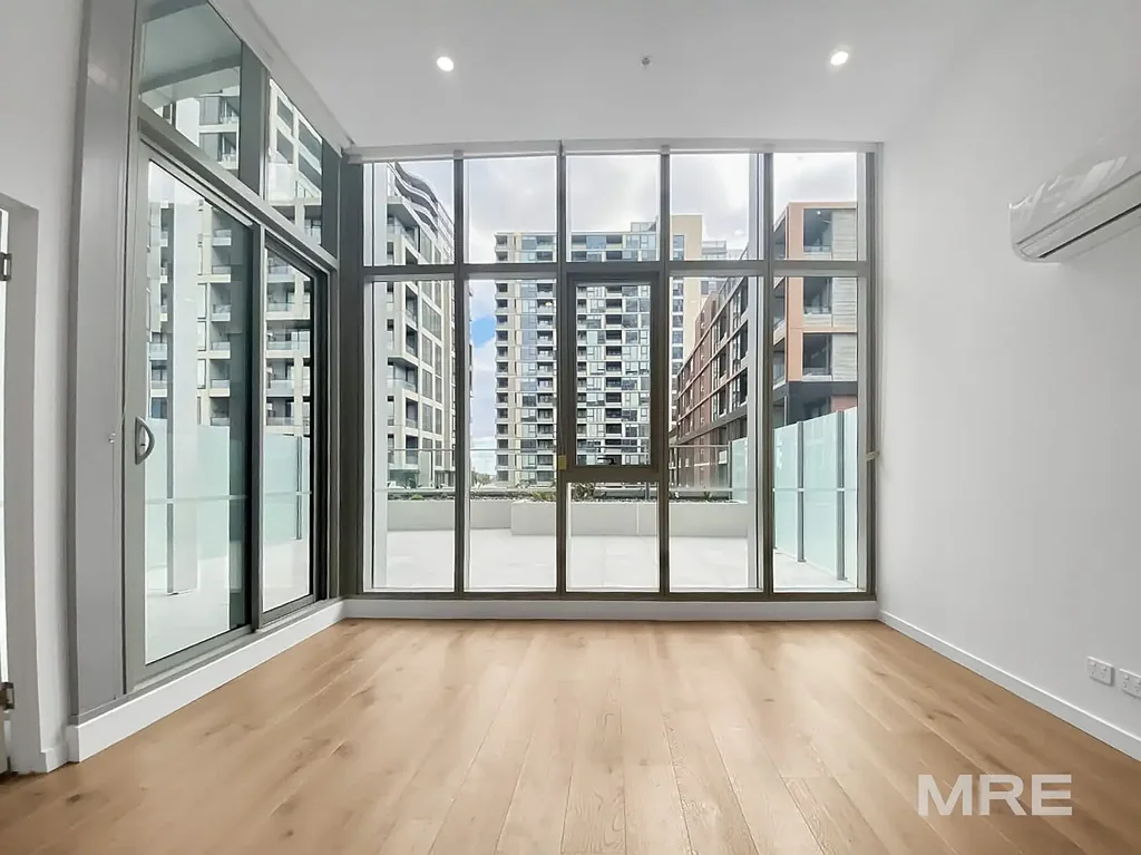 Perfect location meets modern luxury