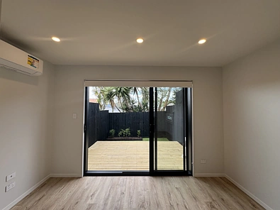 Comfy & Cosy Two bedroom Townhouse