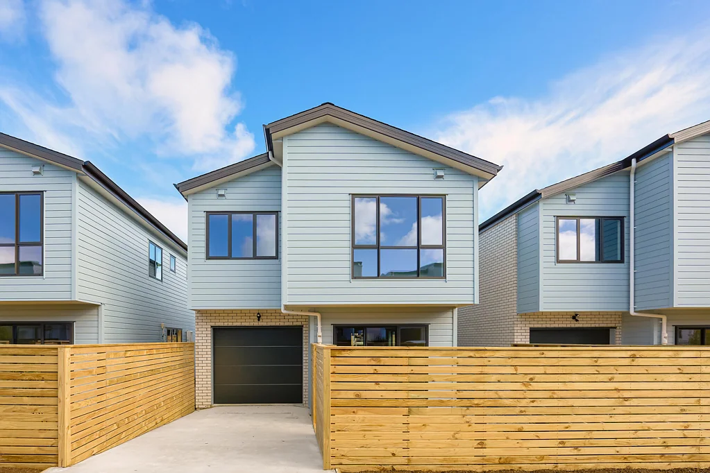 Westgate 4 Slaapkamer Brand-New Standalone Home in the Heart of Westgate