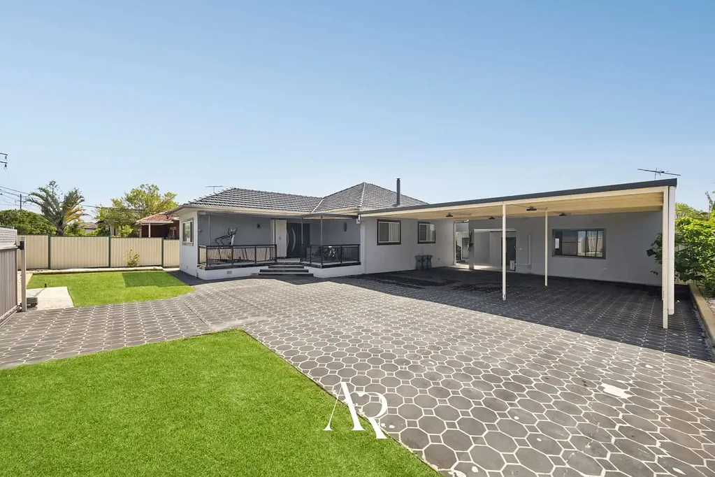 563 The Horsley Drive, Smithfield, NSW 2164