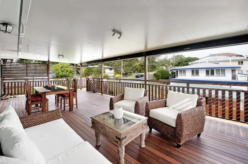 Spacious Family Home in Prime Carina Location.