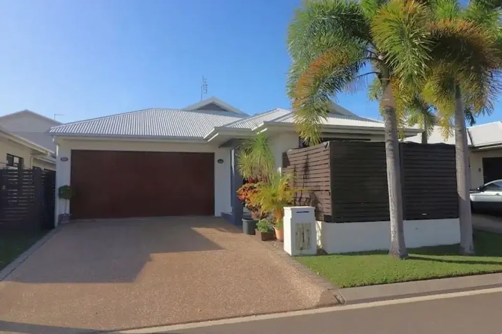 Kirwan 3 Bedroom 51 Pebble Lane, Kirwan. Select Royal Palms Estate.