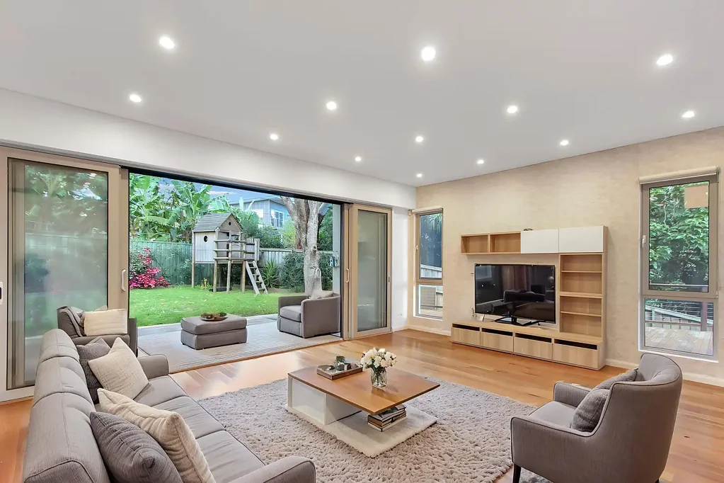Healthy, Energy Efficient Family Living in a Peaceful Parkside Setting