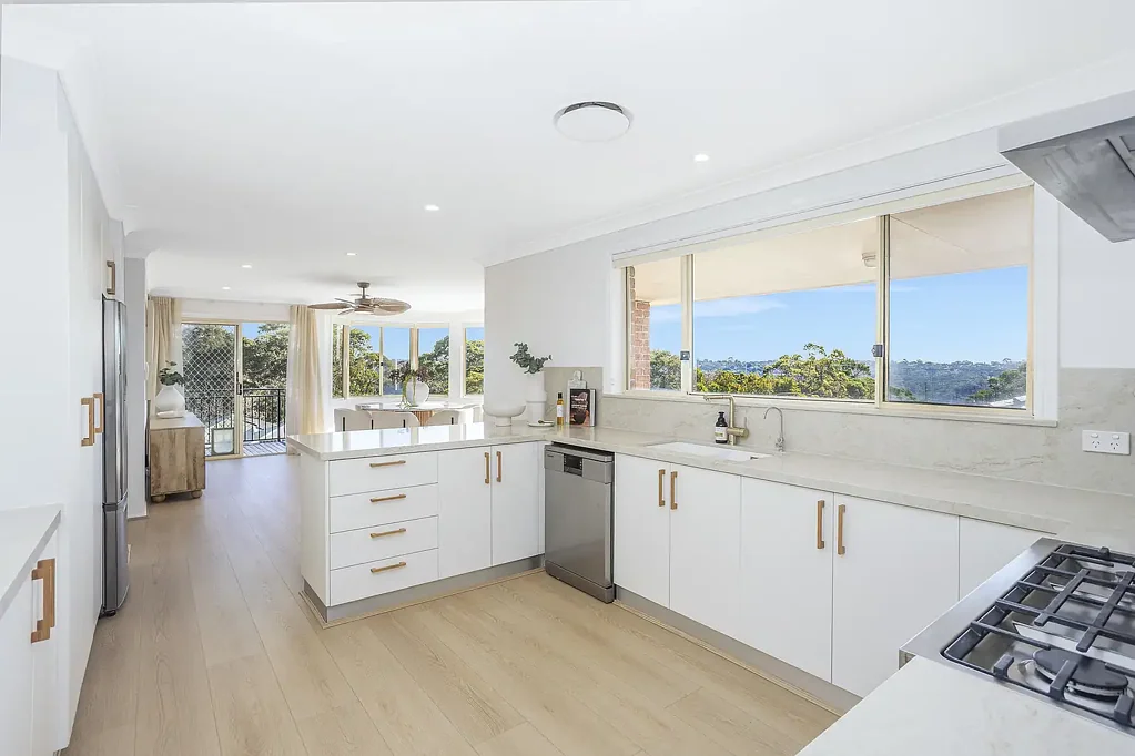 Woronora Heights 6 Slaapkamer TRANSFORMED.