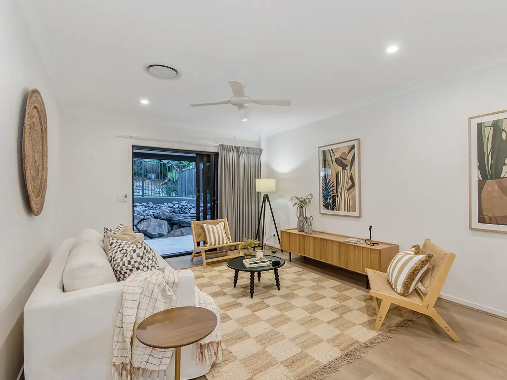 Reedy Creek 4غرفة نوم Great Value Home in Prime Walk to School Location - Inspection Will Impress!