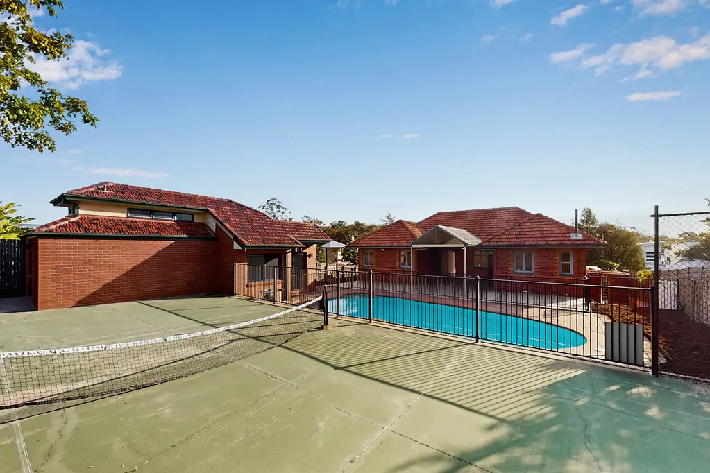 122 Ellington Street, Tarragindi, QLD 4121, 4 Bedrooms, 2 Bathrooms, House