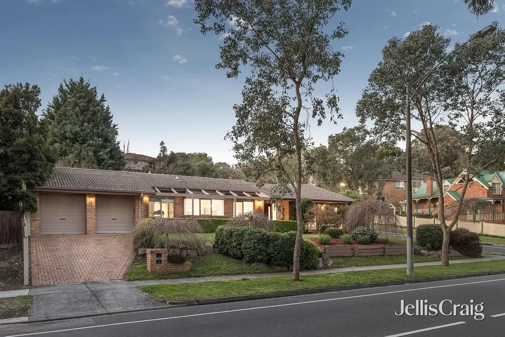 Eltham North 3 Bedroom Full of Lifestyle Appeal