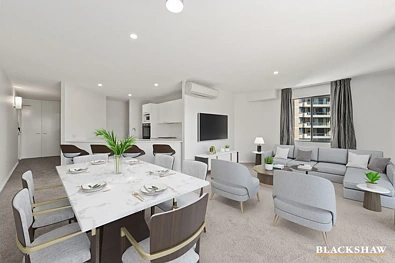 Kingston 3房  Privately Tucked Within a Garden-Filled Complex