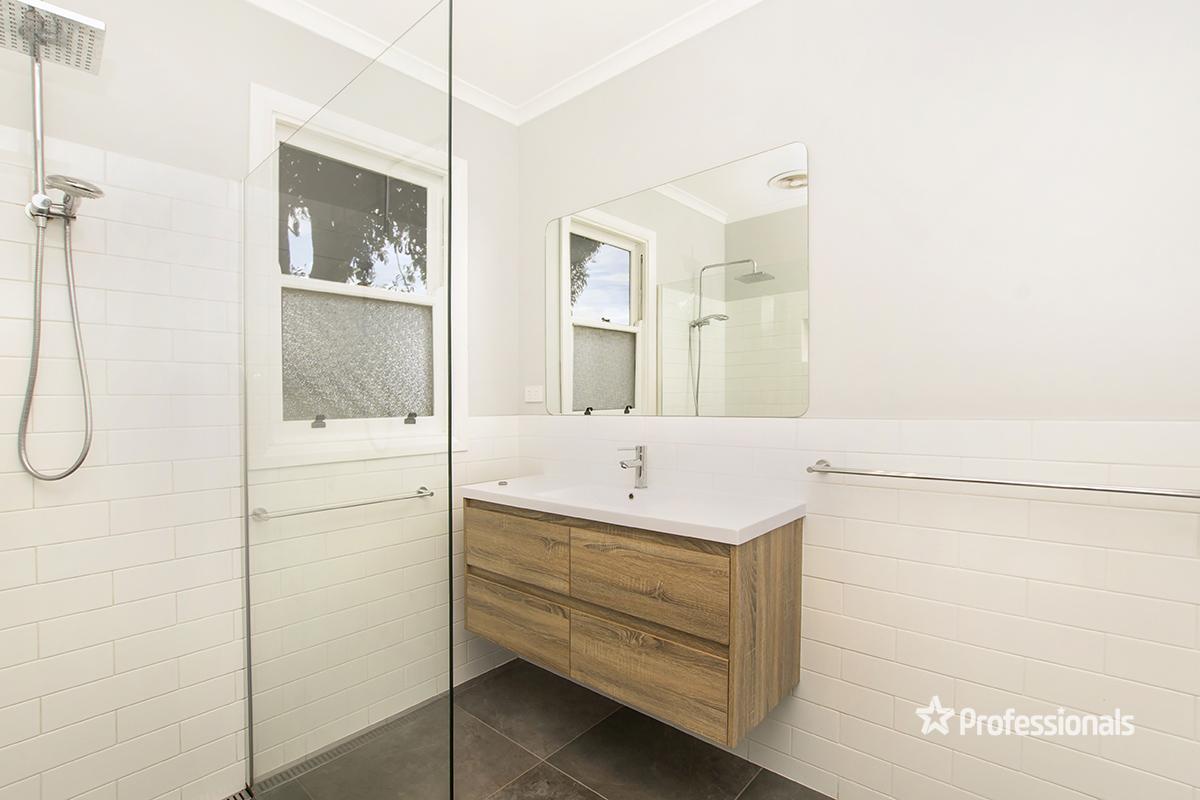 79 KING ST, HAMILTON VIC 3300, 0 Schlafzimmer, 0 Badezimmer, House