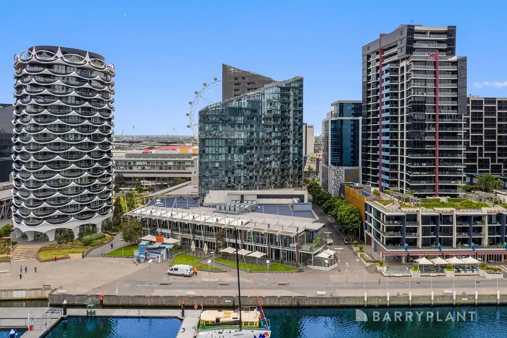 319/15 Doepel Way, Docklands, VIC 3008