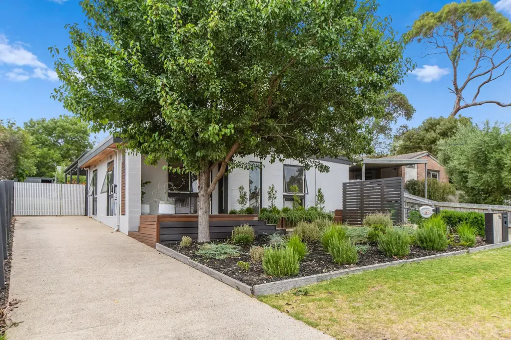 92 Quinns Parade, Mount Eliza, VIC 3930