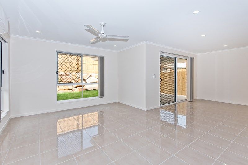 10 LEMONGRASS CCT, GRIFFIN QLD 4503, 0 chambres, 0 salles de bain, House