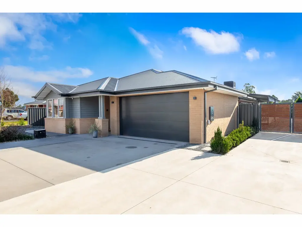 West Wodonga 4房  ENOUGH SPACE FOR EVERYONE - WEST WODONGA