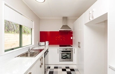 Very tidy 3 bedroom, 1 bathroom home
