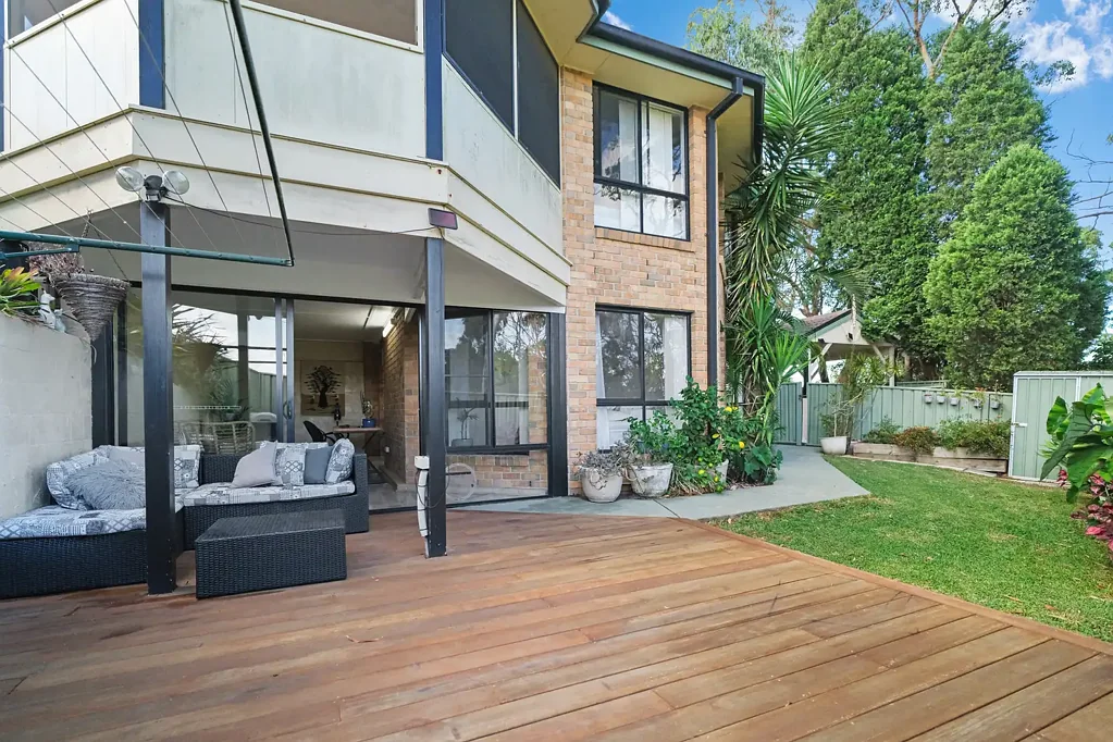 Mount Hutton 1房  Bright and spacious garden villa in the heart of Mount Hutton
