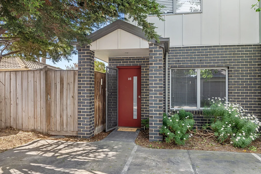 16/70 Wells Road, Seaford, VIC 3198