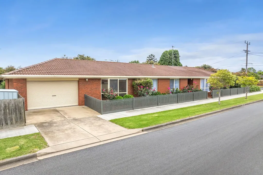 17 Olympic Avenue, Norlane, VIC 3214