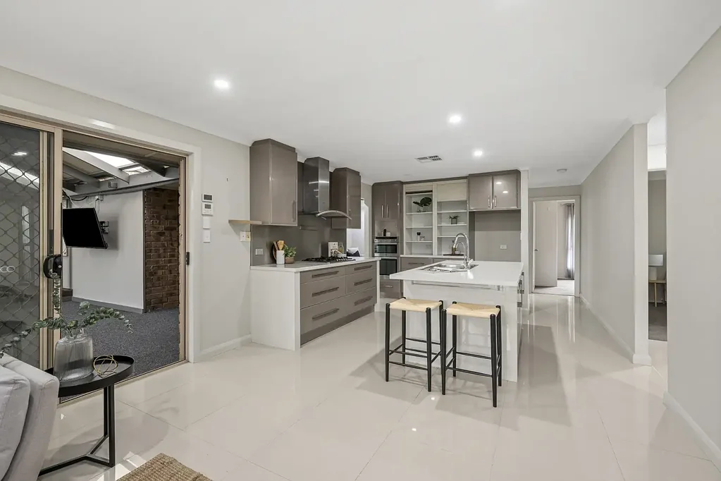 Port Noarlunga 4Zimmer Space, Style and Seaside Living Await