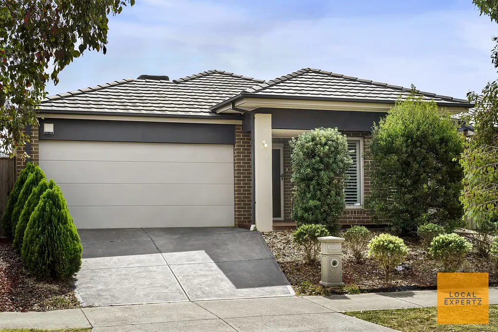 10 Embleton Chase, Weir Views, VIC 3338