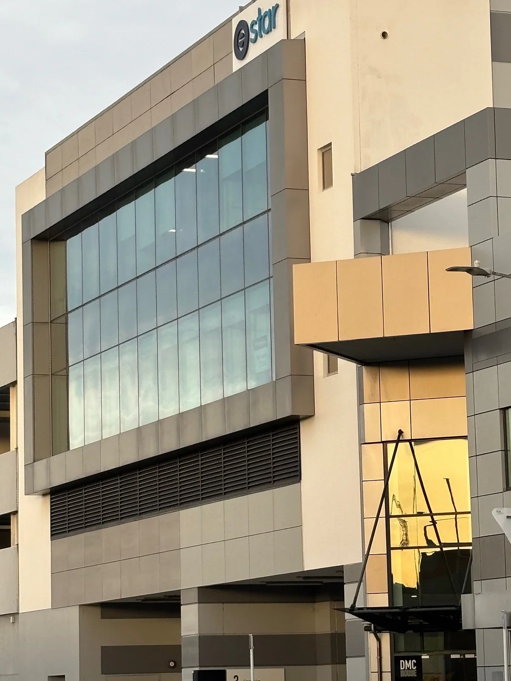 Christchurch Central Christchurch City 864 sqm / 21 car parks