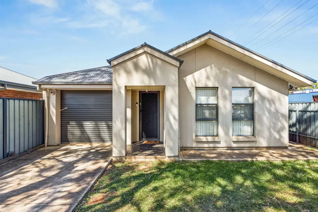 Smithfield 3Kwarto Easy Care Living in a Convenient Location