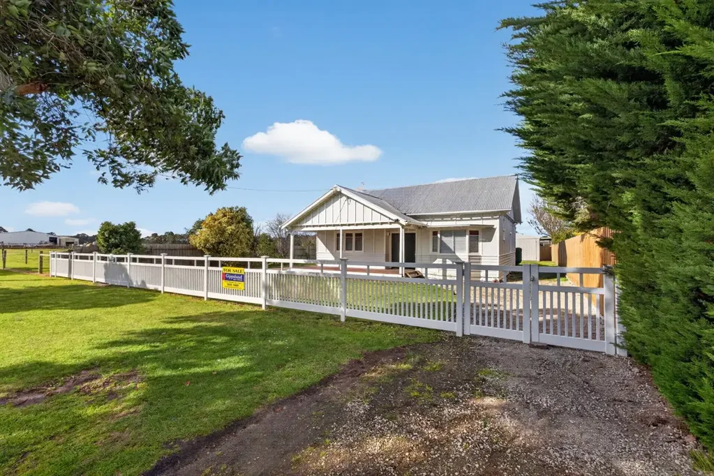 Yarram 3房  Timeless Country Charm, Beautifully Reimagined