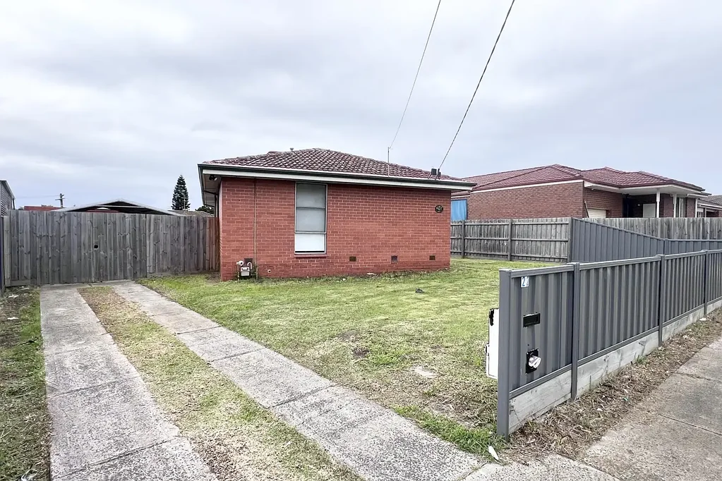 Fully Renovated 3-Bedroom Home in Coolaroo