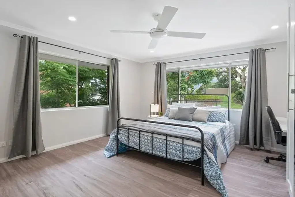 Spacious fully furnished room with private ensuite – $300/week (all bills included)
