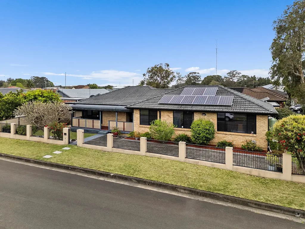 Albion Park 5Kwarto SPACE, FLEXIBILITY & DUAL LIVING POTENTIAL