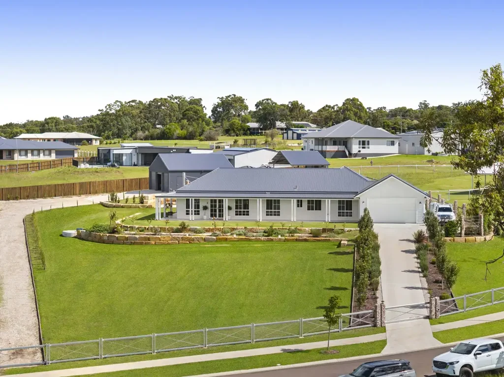 7 Drazen Place, Meringandan West, QLD 4352