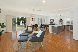 14 Sumatra Court, Parrearra