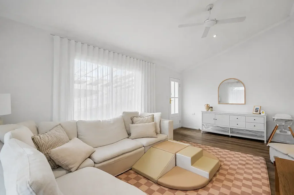Worongary 3房  Beautifully Updated Home in the Heart of Worongary