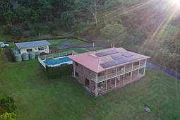 202 Petrie Creek Road, Rosemount
