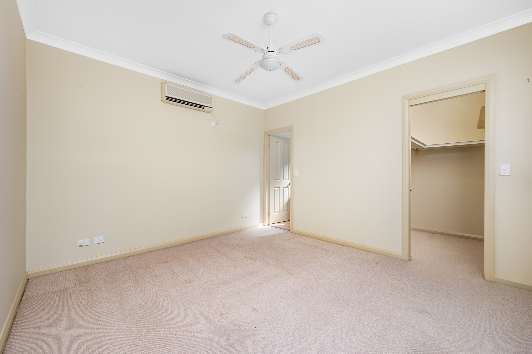 312 PACIFIC HWY, BELMONT NORTH NSW 2280, 0 habitaciones, 0 baños, House