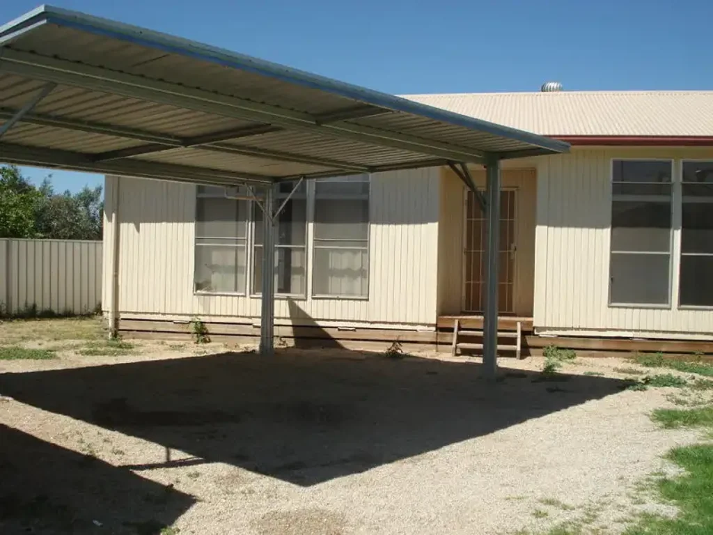 Centrally Located 3 Bedroom Home