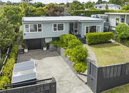 12 Ripon Crescent, Meadowbank