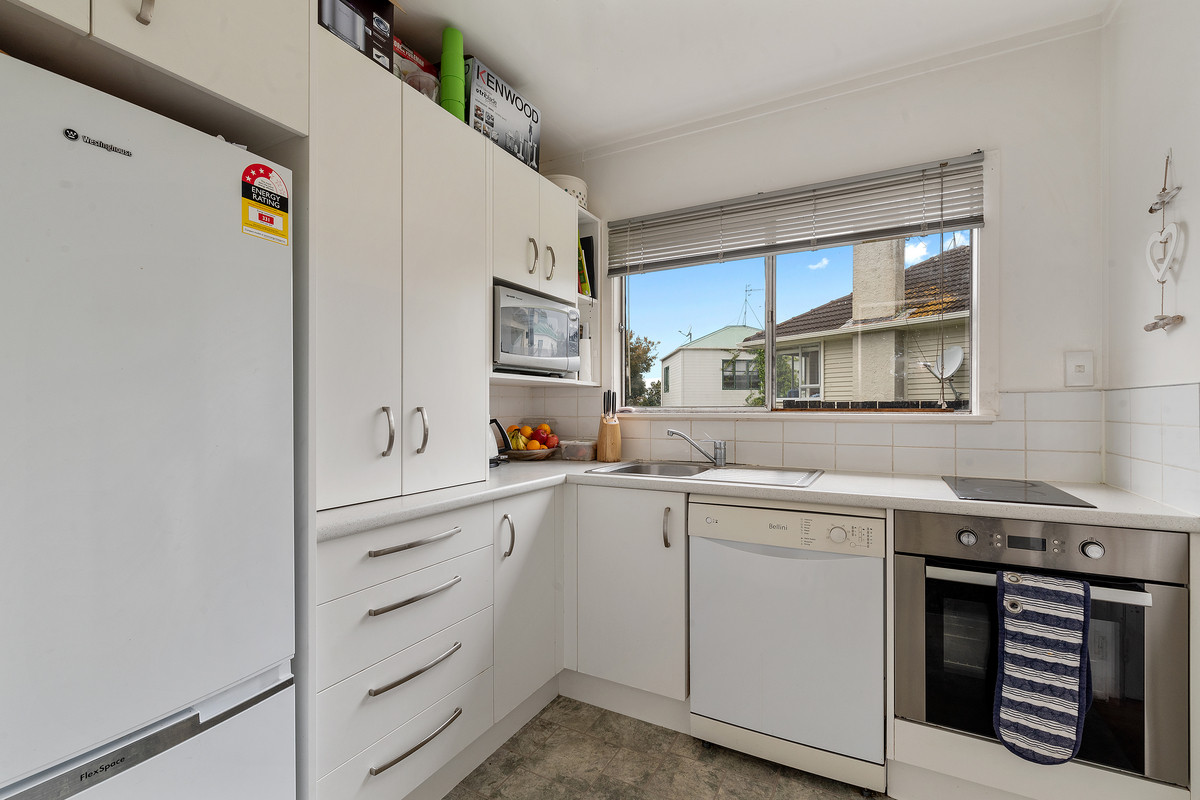 2/29 Ludlow Terrace, Totara Vale, Auckland - North Shore, 2 غرف, 1 حمامات