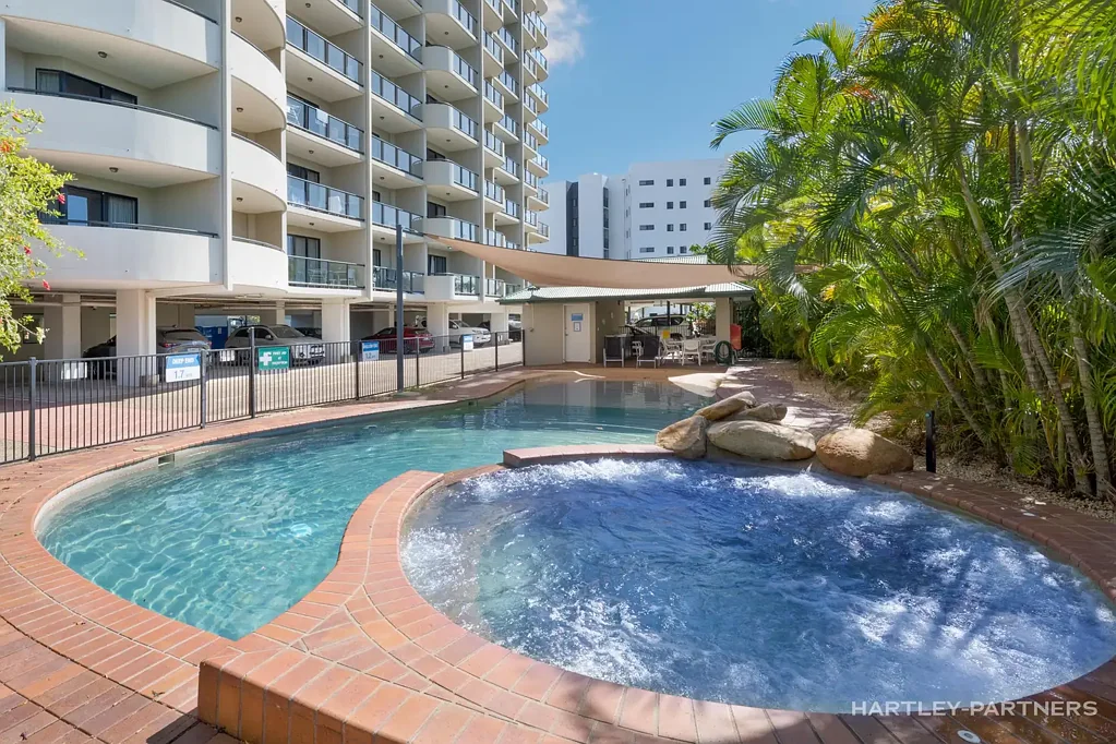 South Townsville 2房  Dual-Key City Suite with Stunning Marina Views