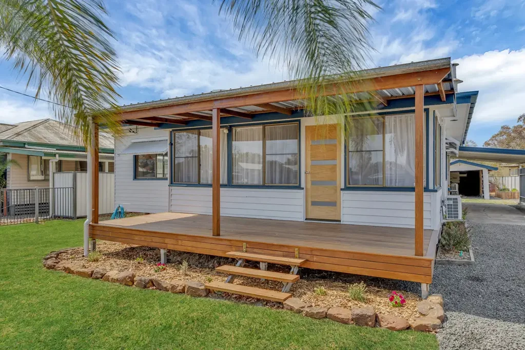 Dalby 4Kwarto Character & Comfort in Dalby, Freshly Updated Family Gem
