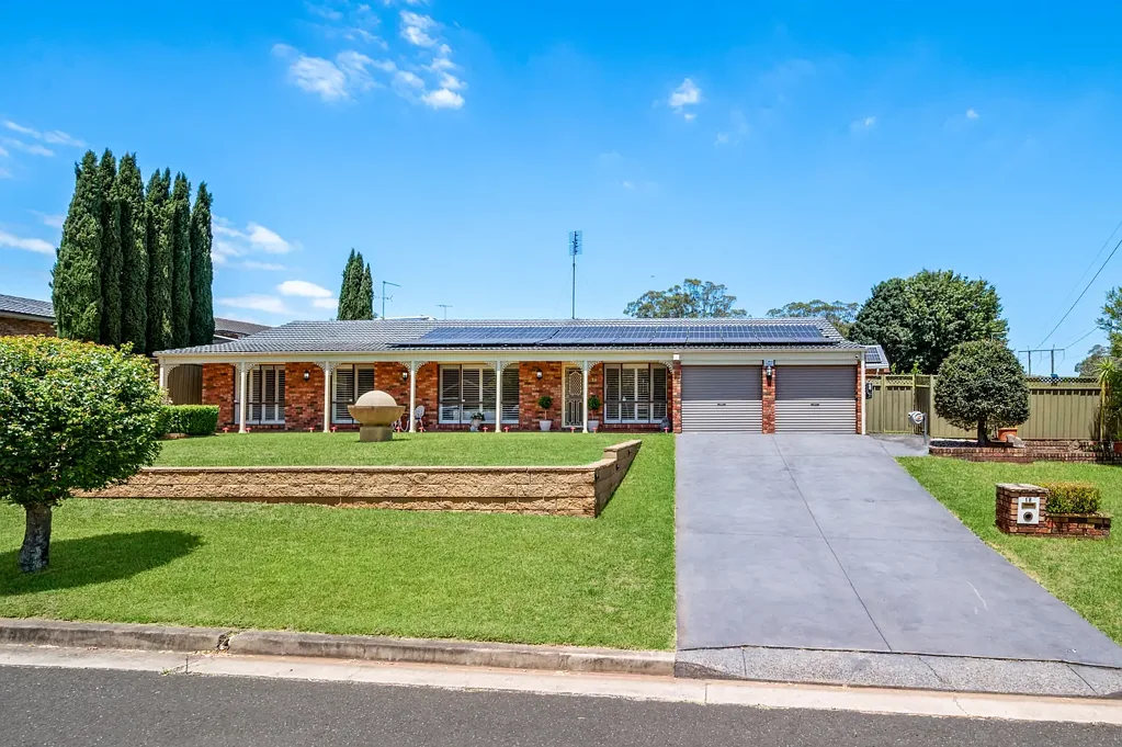 18 Throsby Drive, Narellan Vale, NSW 2567