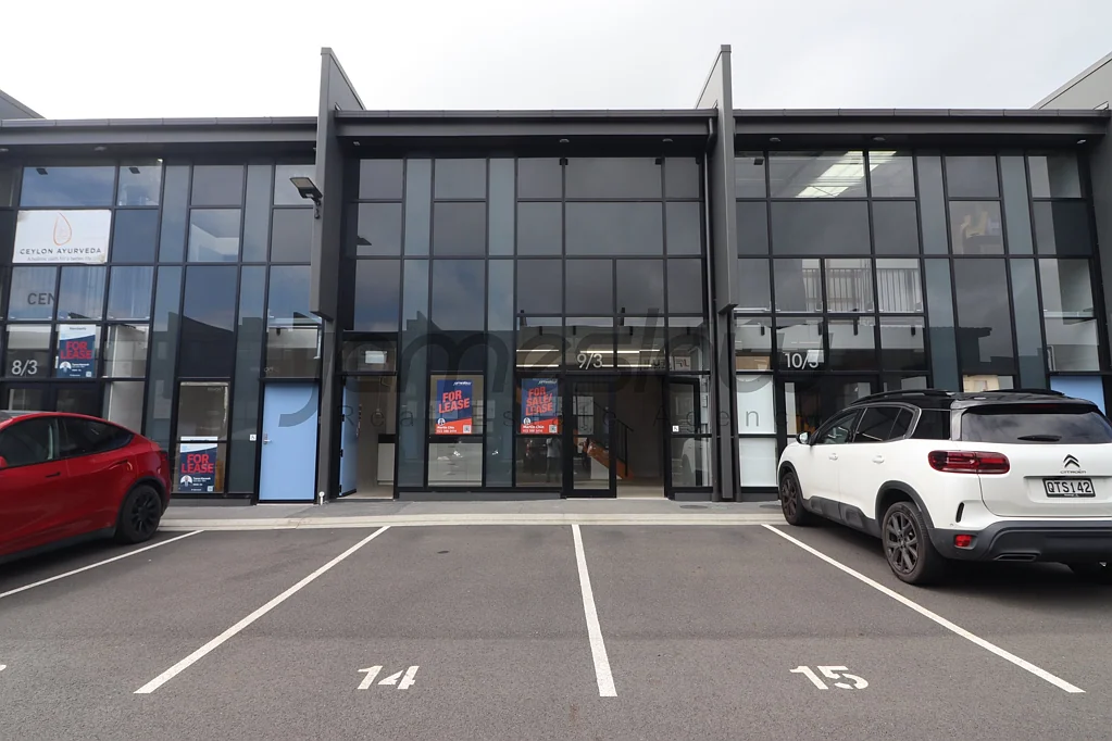 Mount Wellington 57sqm Unit | Aircon | 2 Carparks | Hard Floor