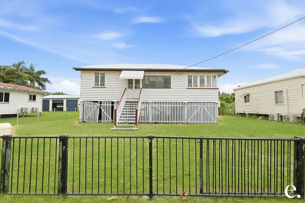 25 Face Street, Park Avenue, QLD 4701