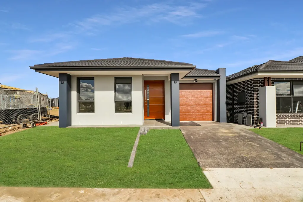 MODERN FOUR BEDROOM HOME