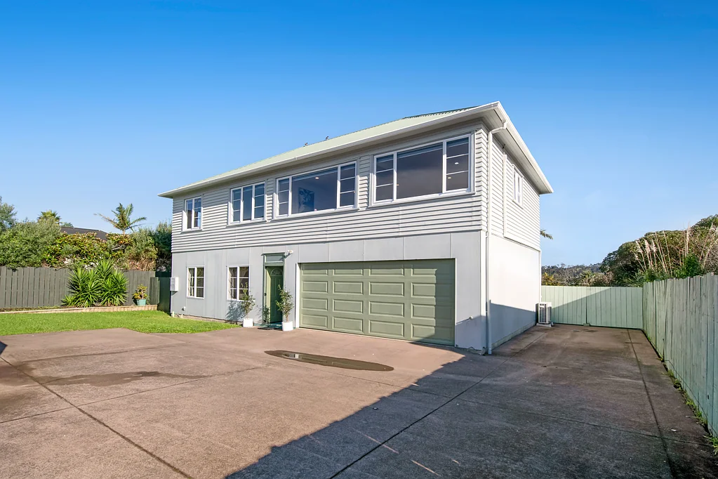 Stanmore Bay 5غرفة نوم Quick sale - coastal family gem