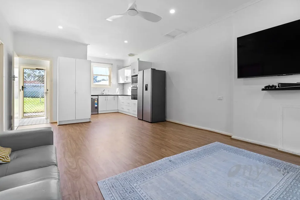 Elizabeth South 3房  A Fresh Start in a Convenient Location
