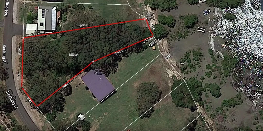 Macleay Island HUGE WATERFRONT BLOCK, DIRECT WATER ACCESS!!