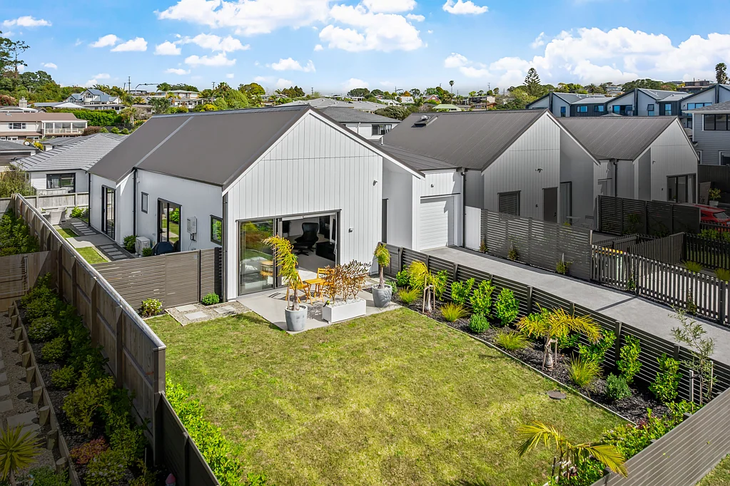 33 Cambie Avenue, Red Beach, Rodney, Auckland