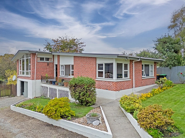 Parkside 3房  Brick Beauty on Buchanan