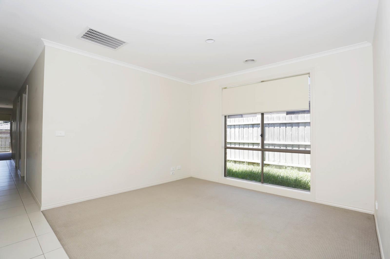 14 GOLF LINKS RD, BERWICK VIC 3806, 0房, 0浴, House