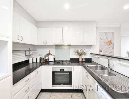 901/16 Meredith Street, Bankstown, NSW 2200, 3 Bedrooms, 2 Bathrooms, Apartment